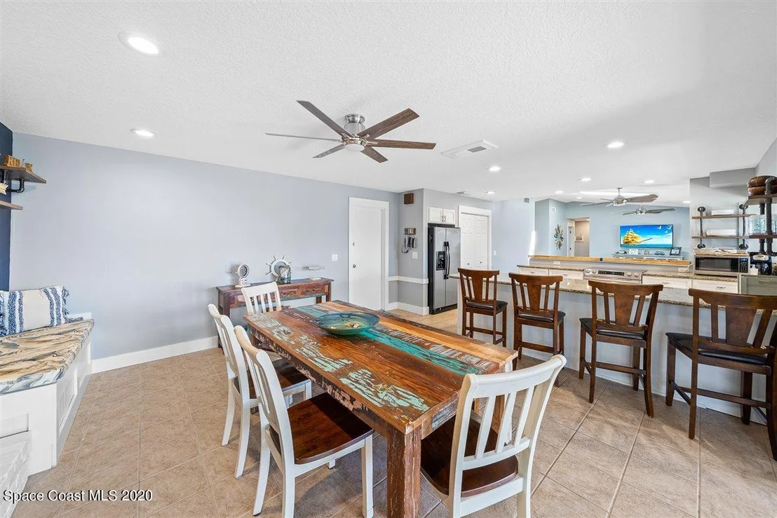 Photo of 393 Nikomas Way