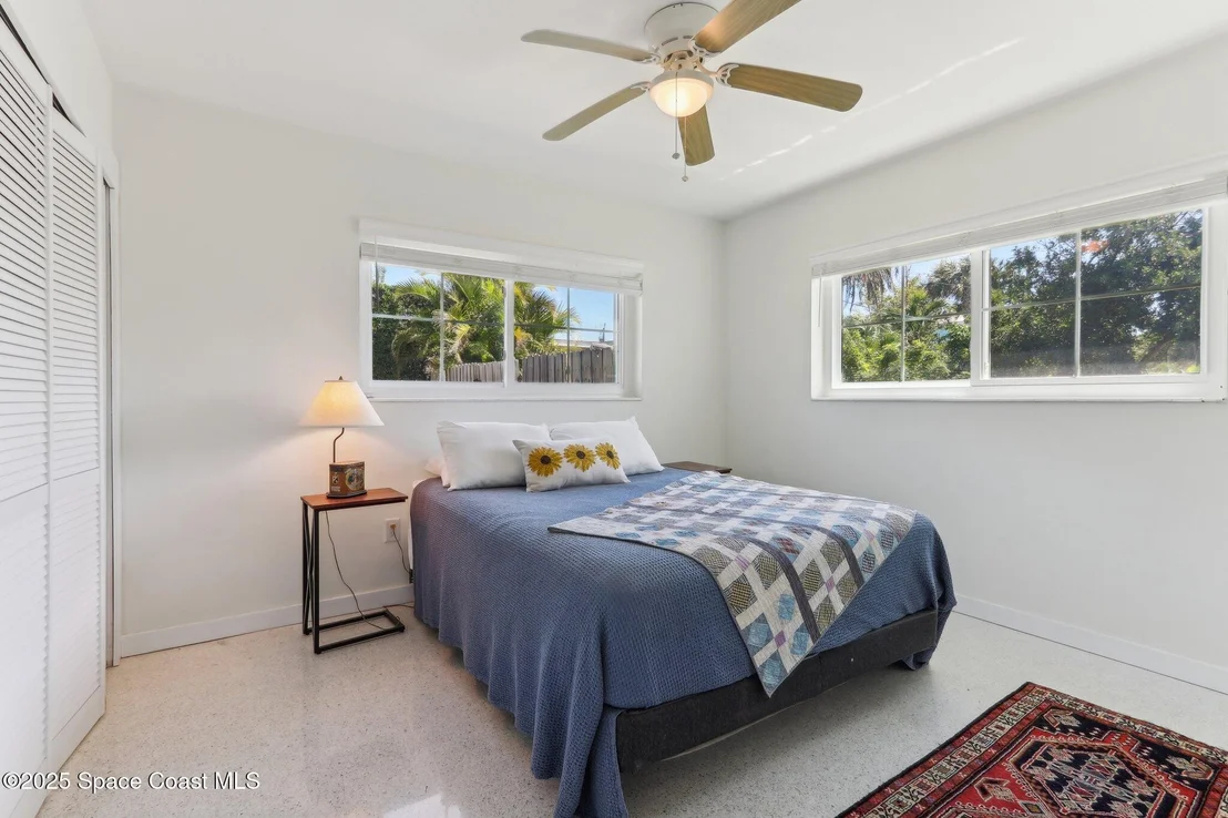 Photo of 231 5th Avenue