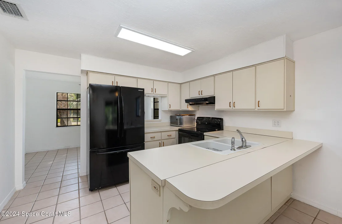 Photo of 362 Nikomas Way