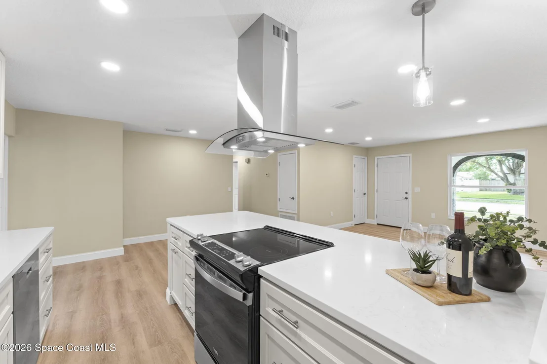 Photo of 3660 Longbow Road