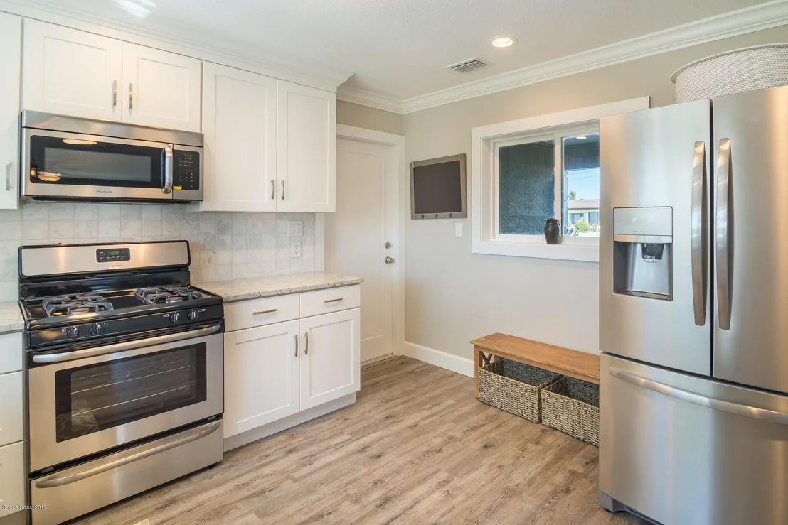 Photo of 446 N Neptune Drive