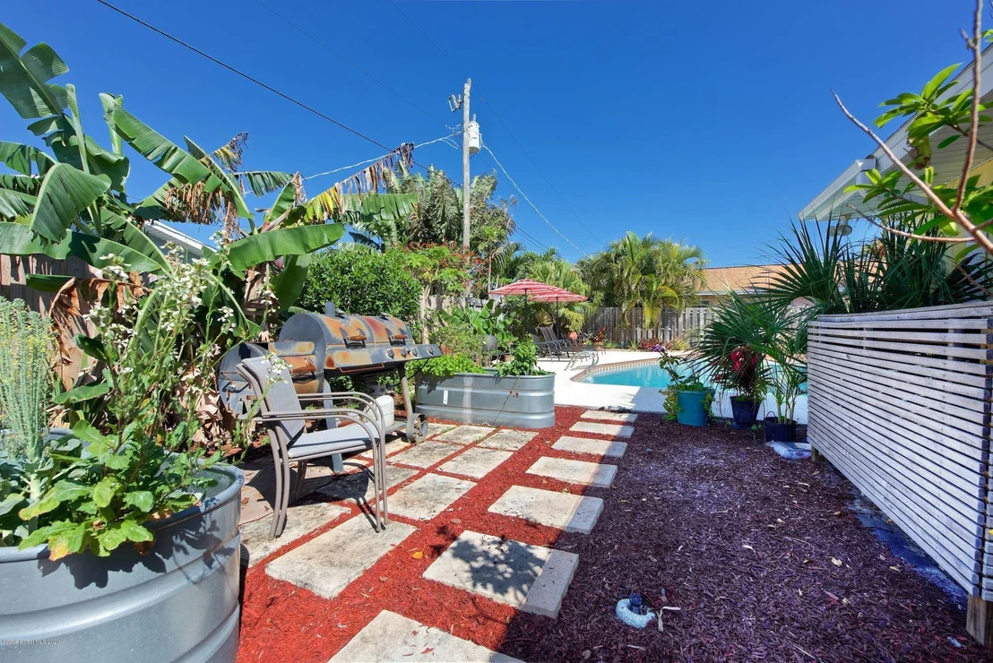 Photo of 770 Hibiscus Drive