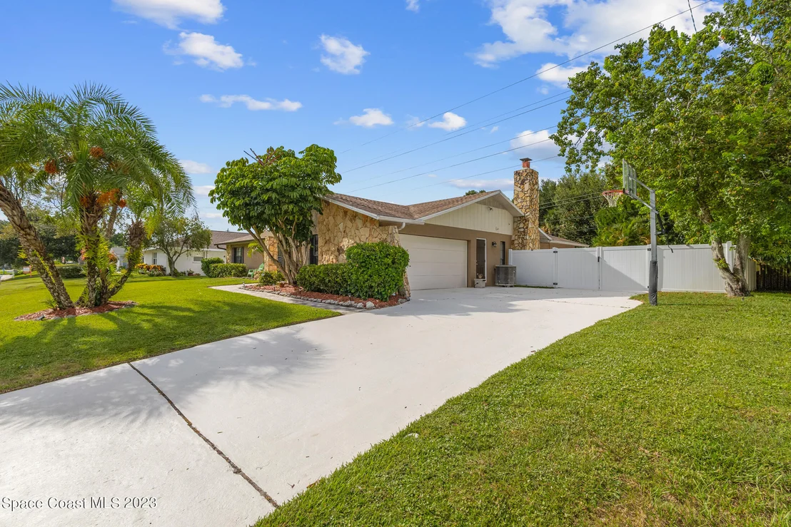 Photo of 306 Forest Hill Drive