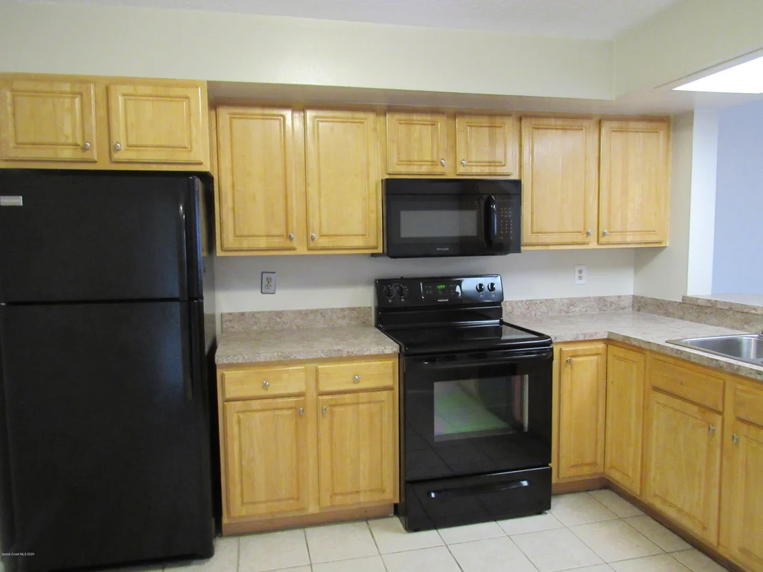 Photo of Unit 39 at 1882 Murrell Road
