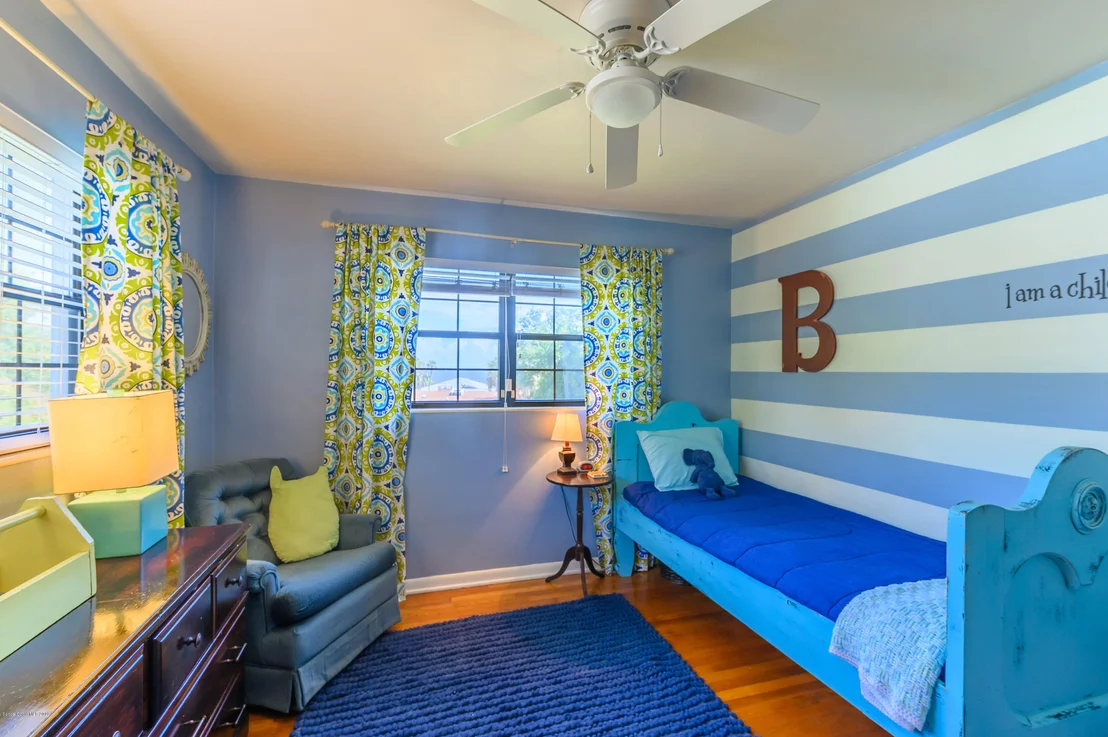Photo of 1411 Ridge Road NE