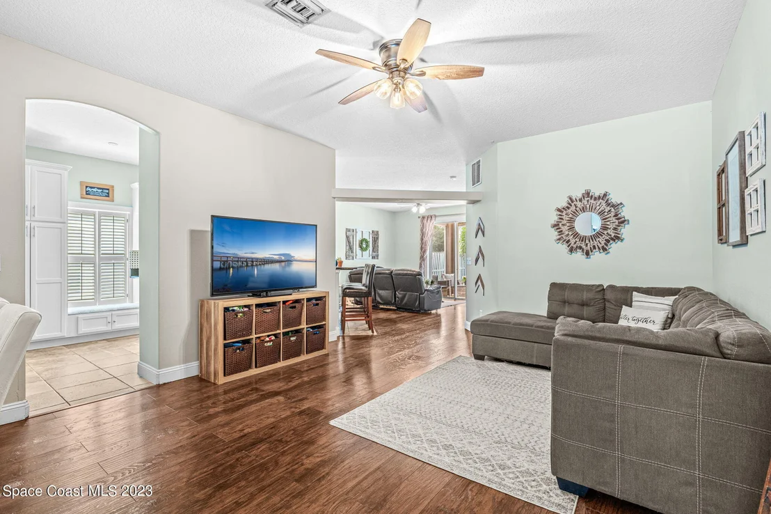 Photo of 5916 Indigo Crossing Drive