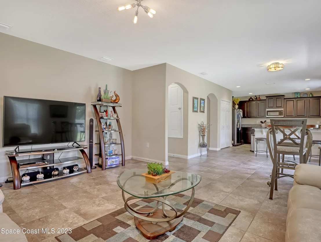 Photo of 1013 Musgrass Circle