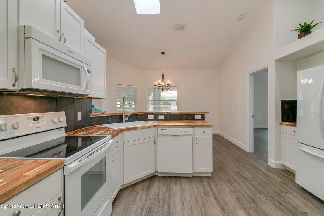 Photo of 1227 Winding Meadows Road