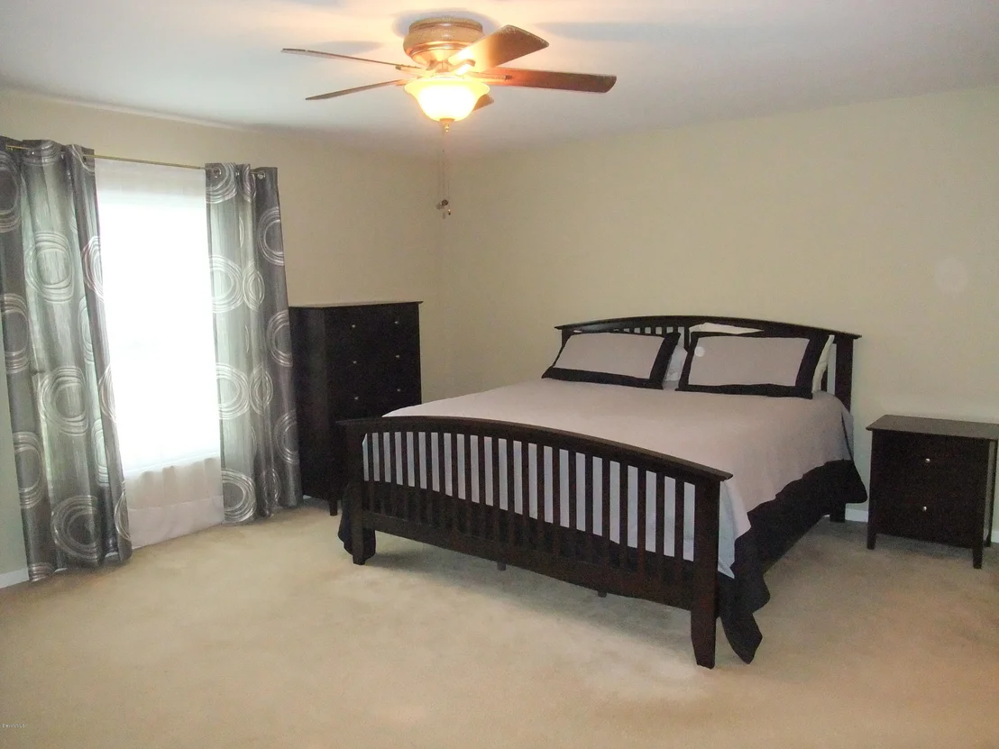 Photo of 1041 Pasadena Road SE