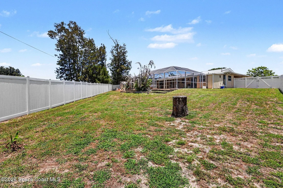 Photo of 1178 Abbey Circle NE