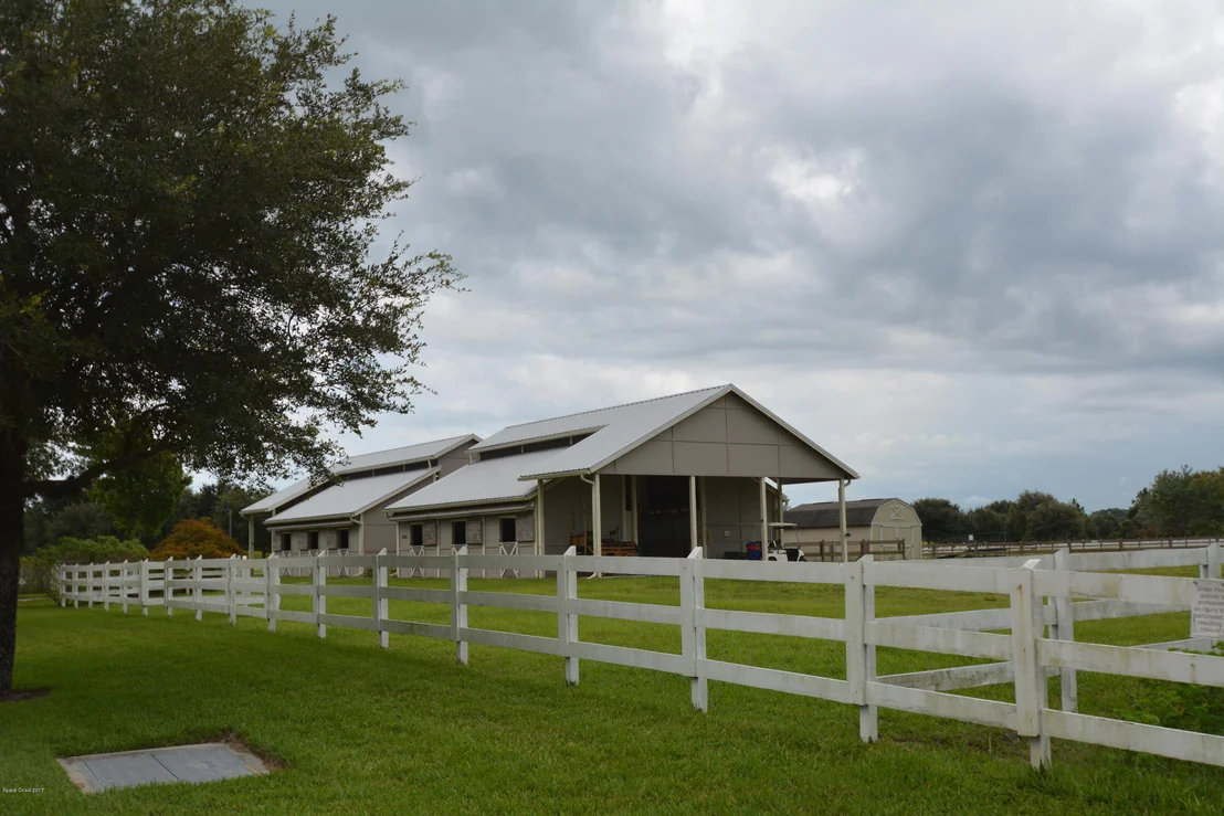 Photo of 3205 Bayflower Ave