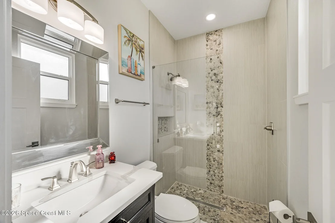 Photo of 447 Sandy Key