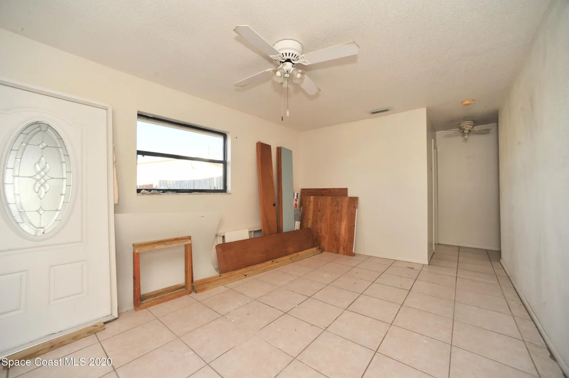 Photo of 3250 Ideal Avenue NE