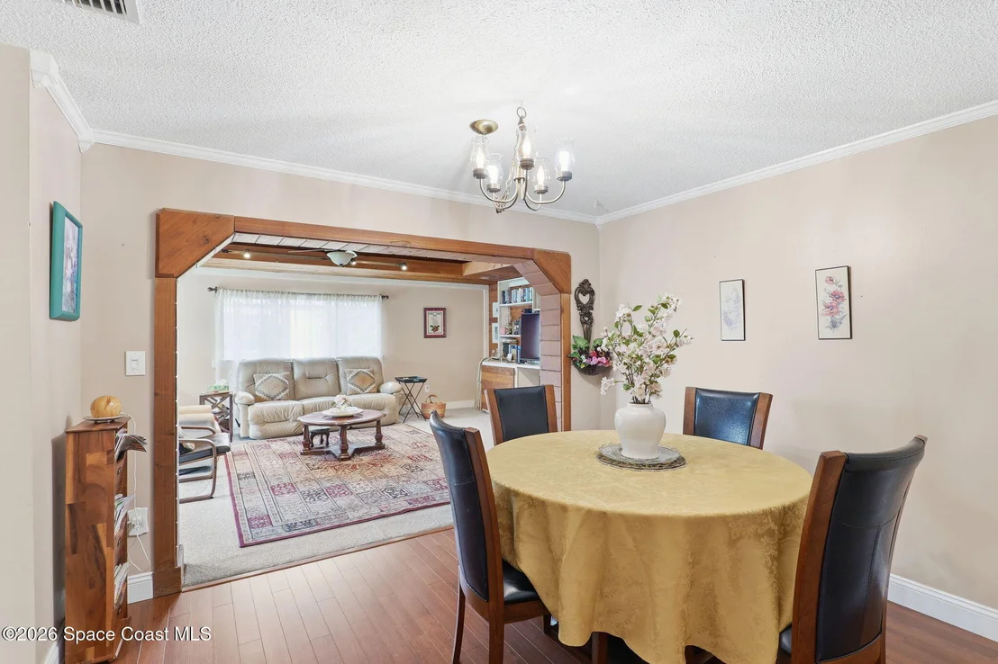 Photo of 908 Jefferson Road