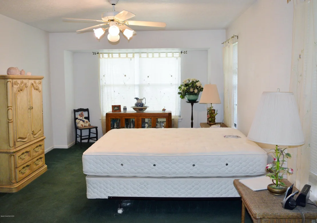 Photo of 617 Dundee Circle