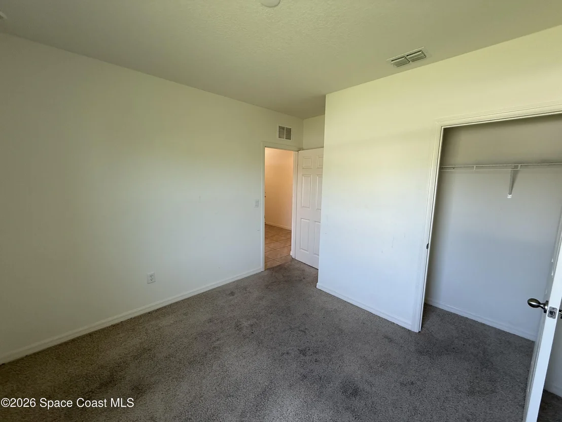 Photo of 1345 Valley View Avenue