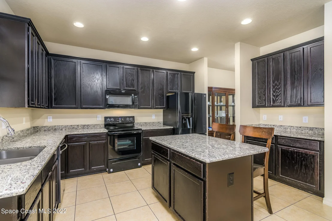 Photo of 1820 Bridgeport Circle