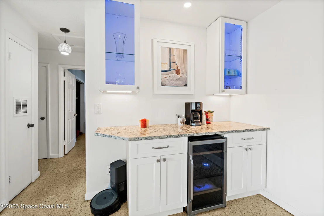 Photo of 300 Pelican Drive