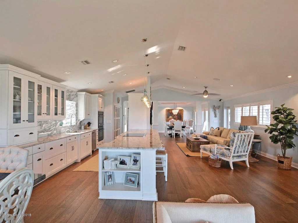Photo of 745 Beach Street