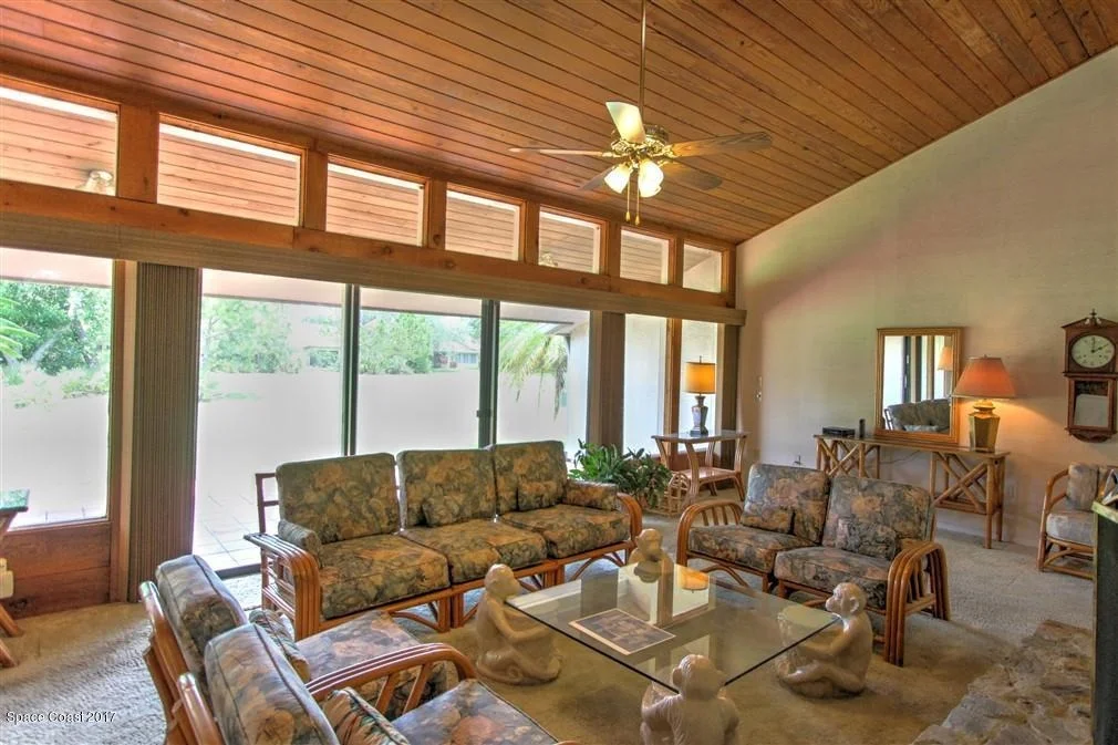 Photo of 650 Doral Lane