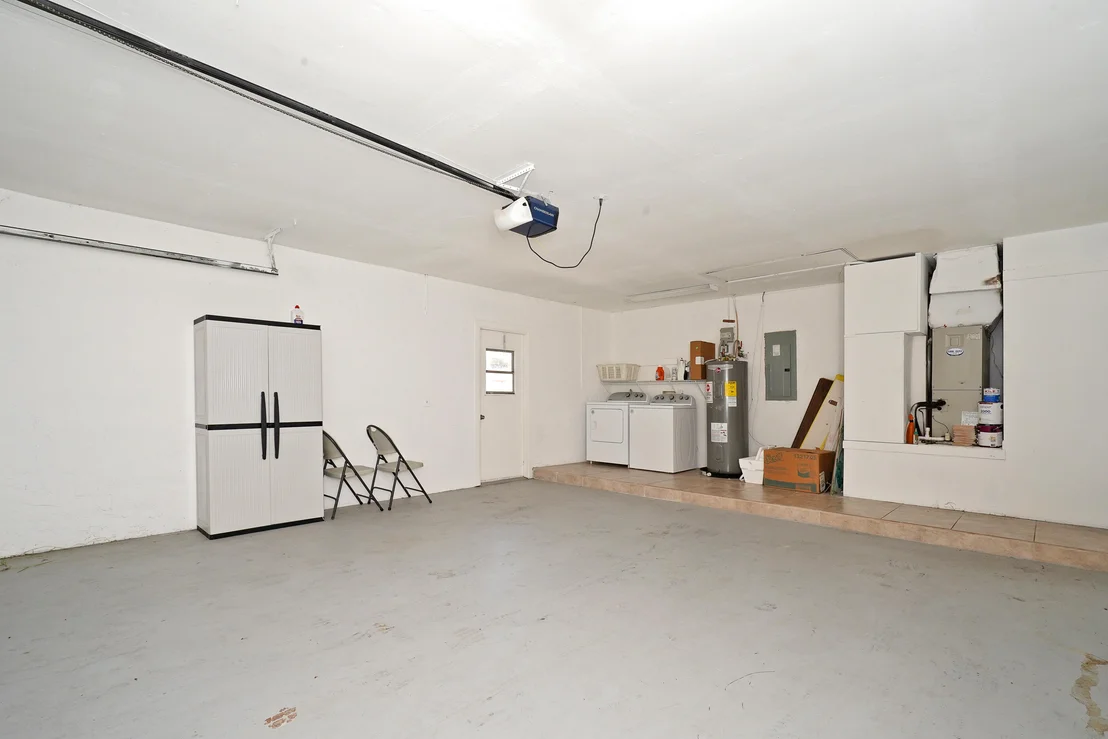 Photo of 832 Berkshire Drive