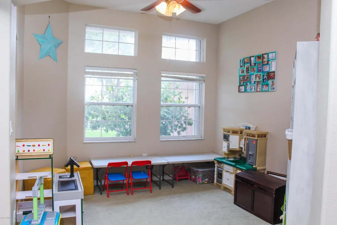 Photo of 5959 Newbury Circle