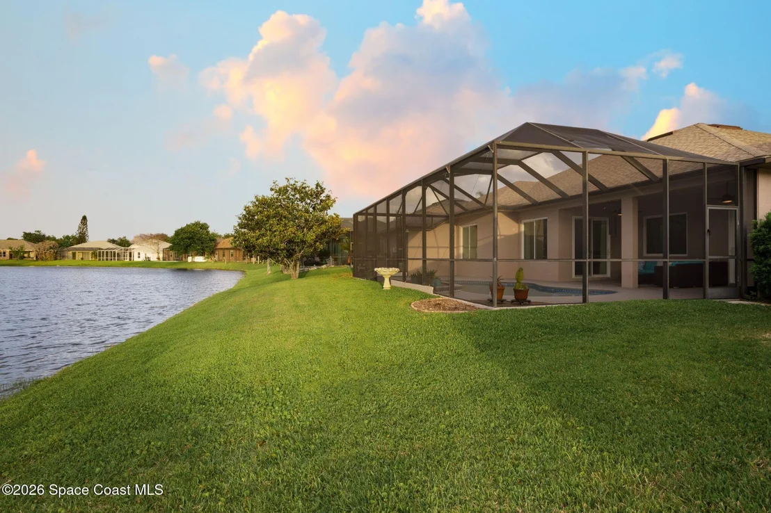 Photo of 4757 Alamanda Drive