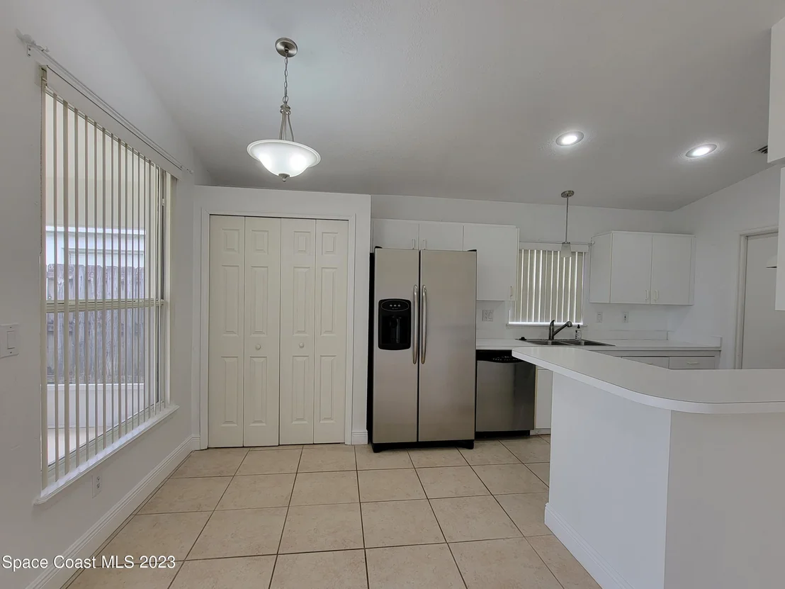 Photo of 8005 Bracken Lane