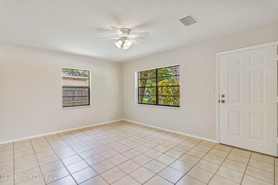 Photo of 719 Camellia Drive