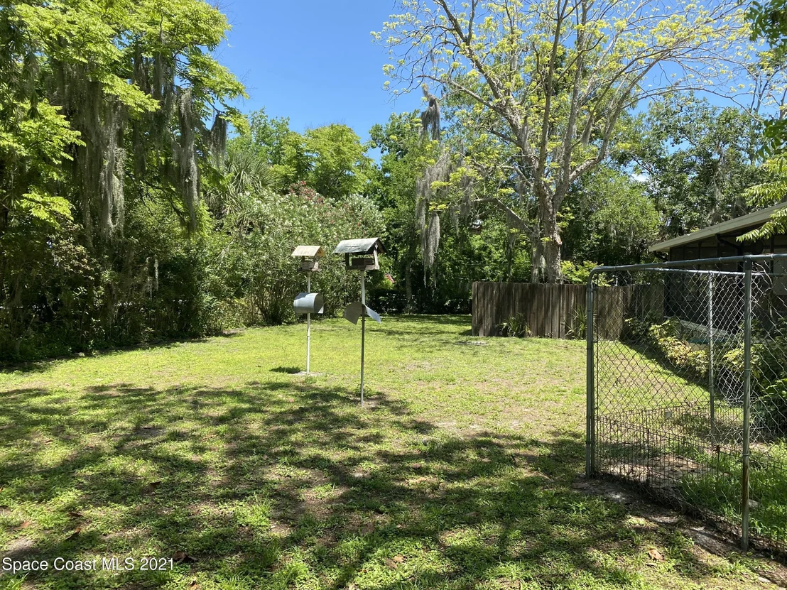 Photo of 2333 Parrish Road