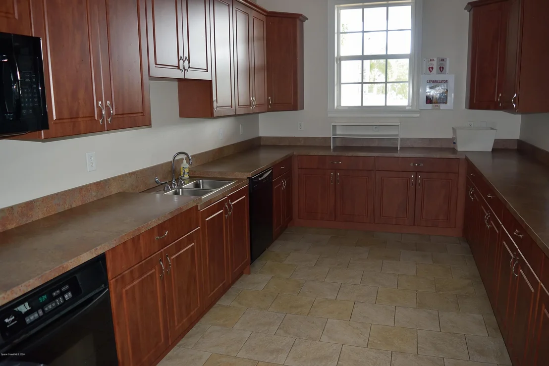 Photo of 131 Ridgemont Circle SE