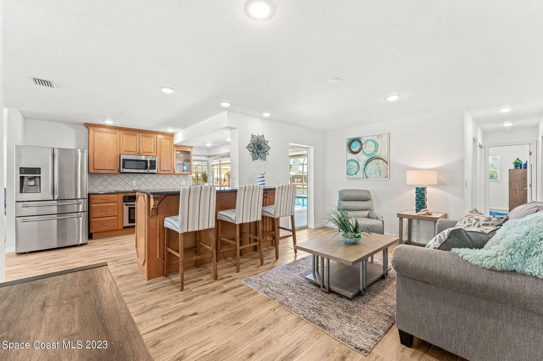 Photo of 339 Brightwaters Drive