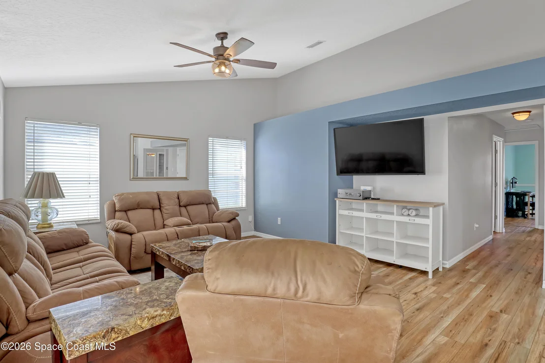 Photo of 3337 Meadowridge Drive