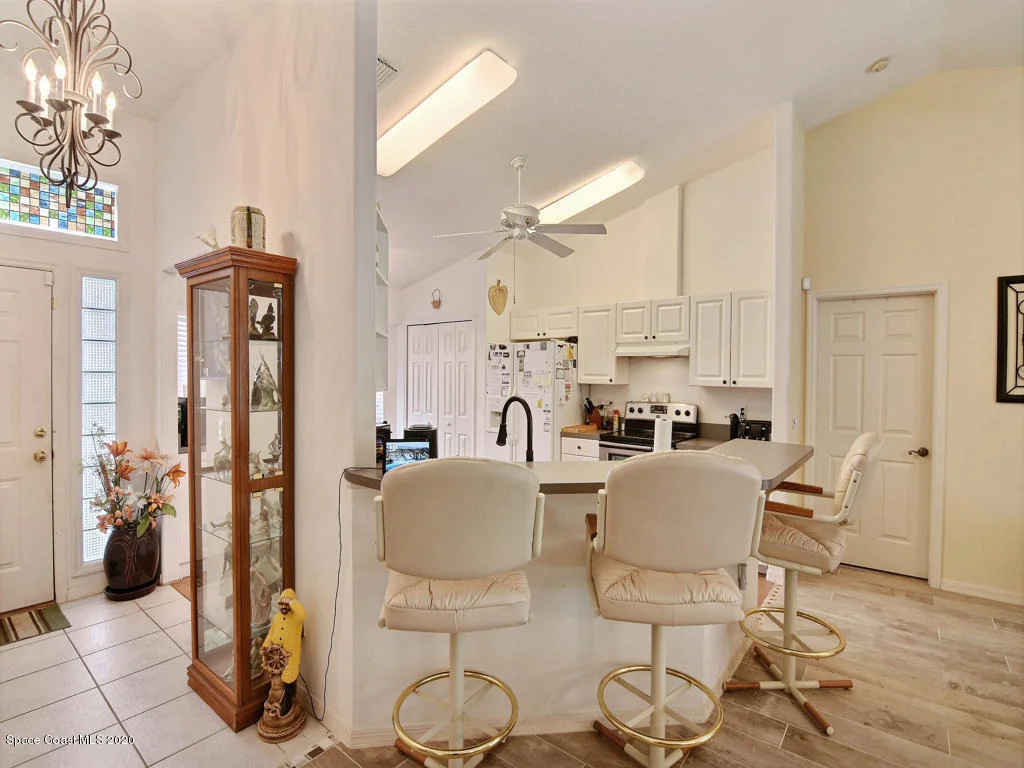 Photo of 954 Crown Street