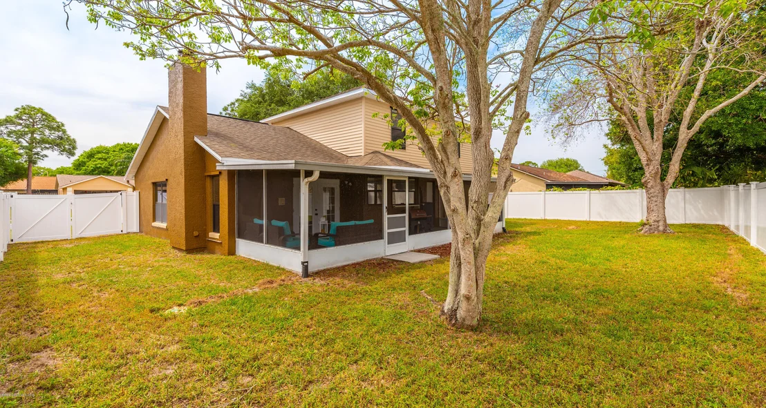 Photo of 896 Wandering Pine