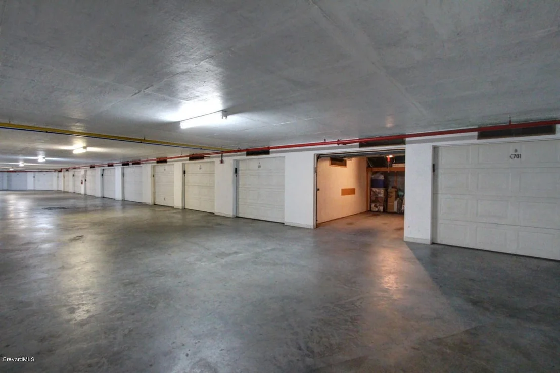 Photo of Unit 404 at 104 Riverside Drive
