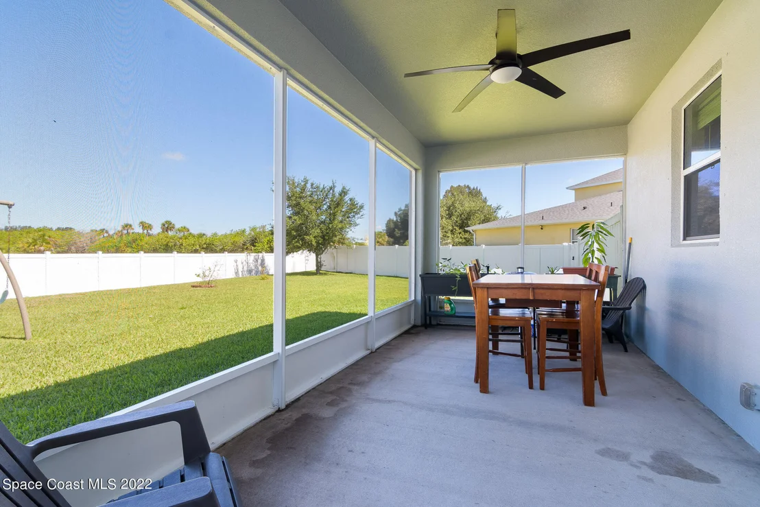 Photo of 1820 Bridgeport Circle