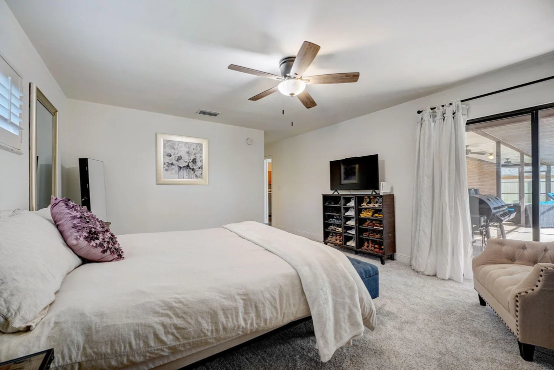 Photo of 2039 Bottlebrush Drive