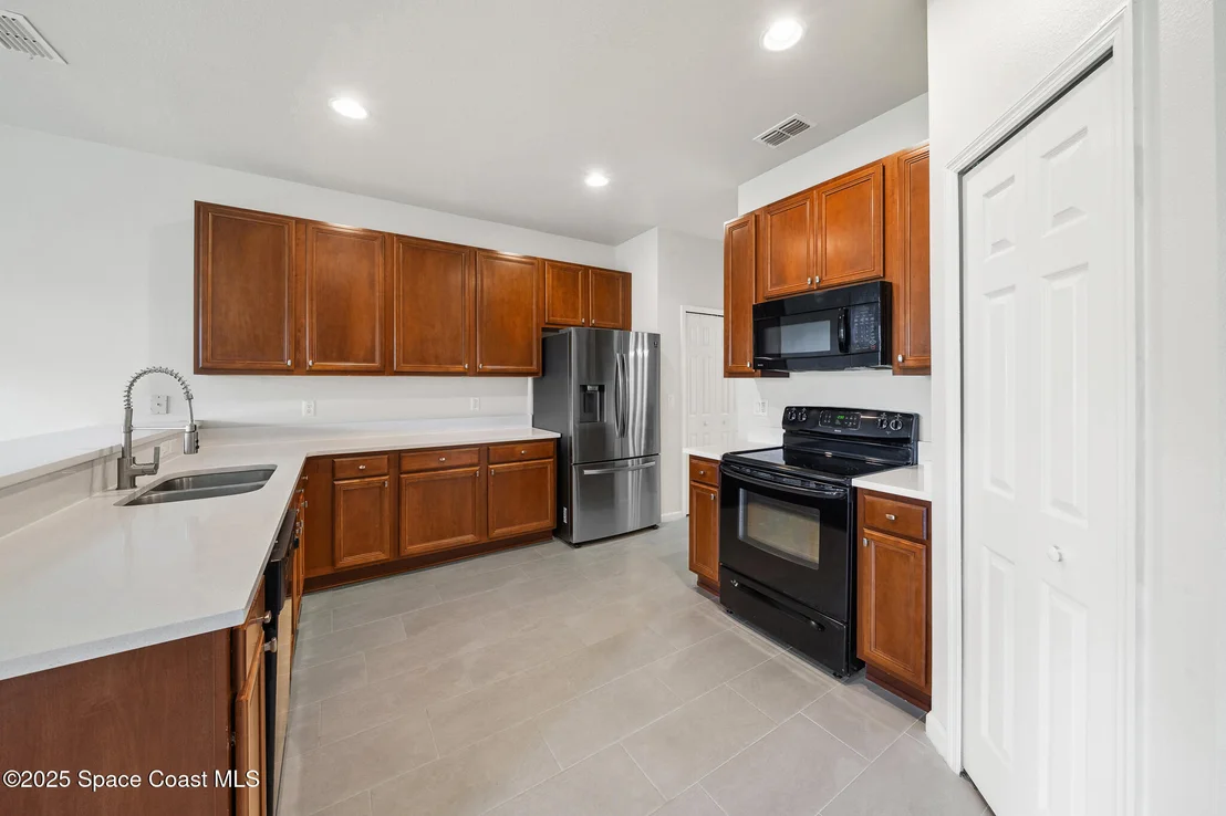 Photo of 3202 Arden Circle E