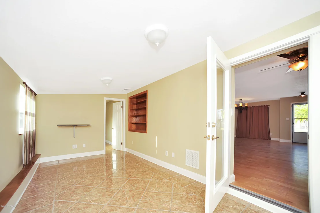 Photo of 2795 Locksley Road
