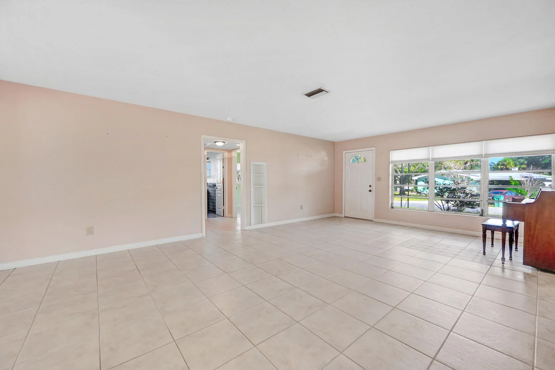 Photo of 2312 Saint Andrews Circle