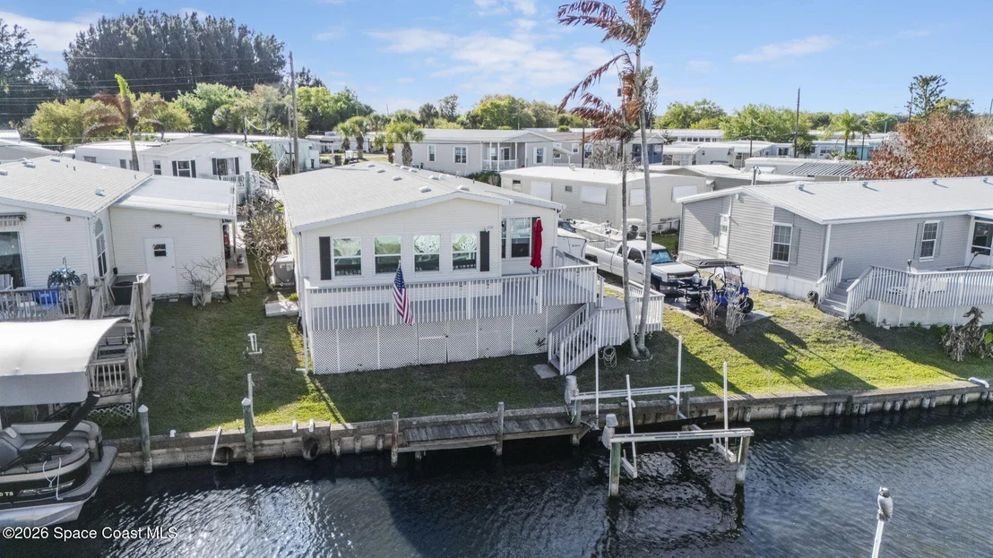 Photo of 2966 Indian River Drive NE