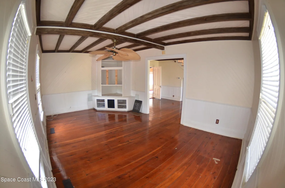 Photo of 1451 Rockledge Drive