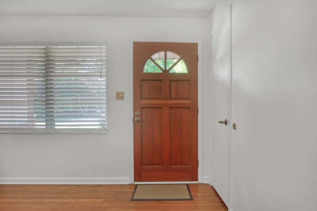 Photo of 3836 Sterling Street