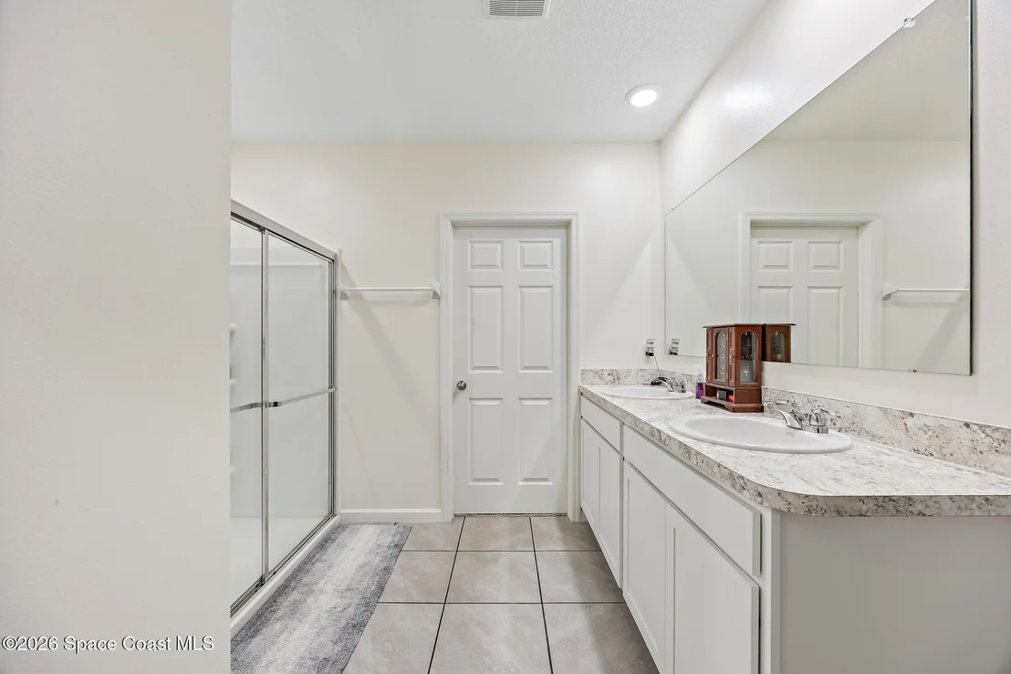 Photo of 5086 Marble Street