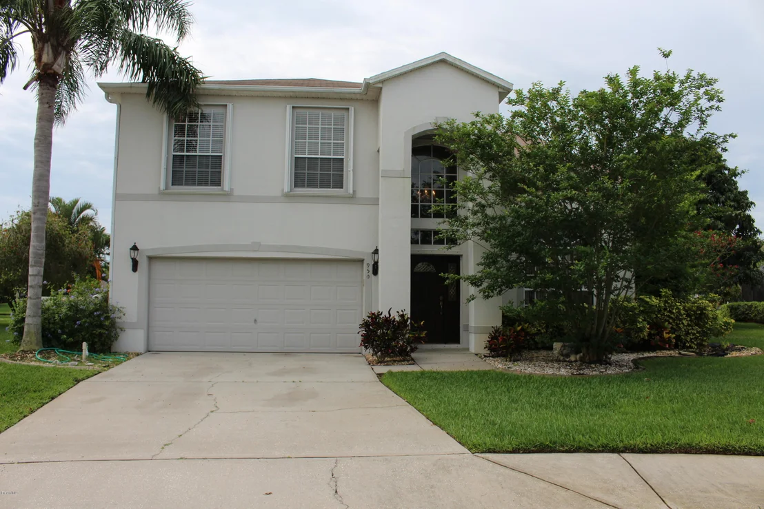 Photo of 950 Shaw Circle