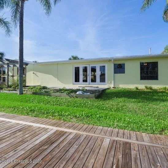 Photo of 425 Penguin Drive