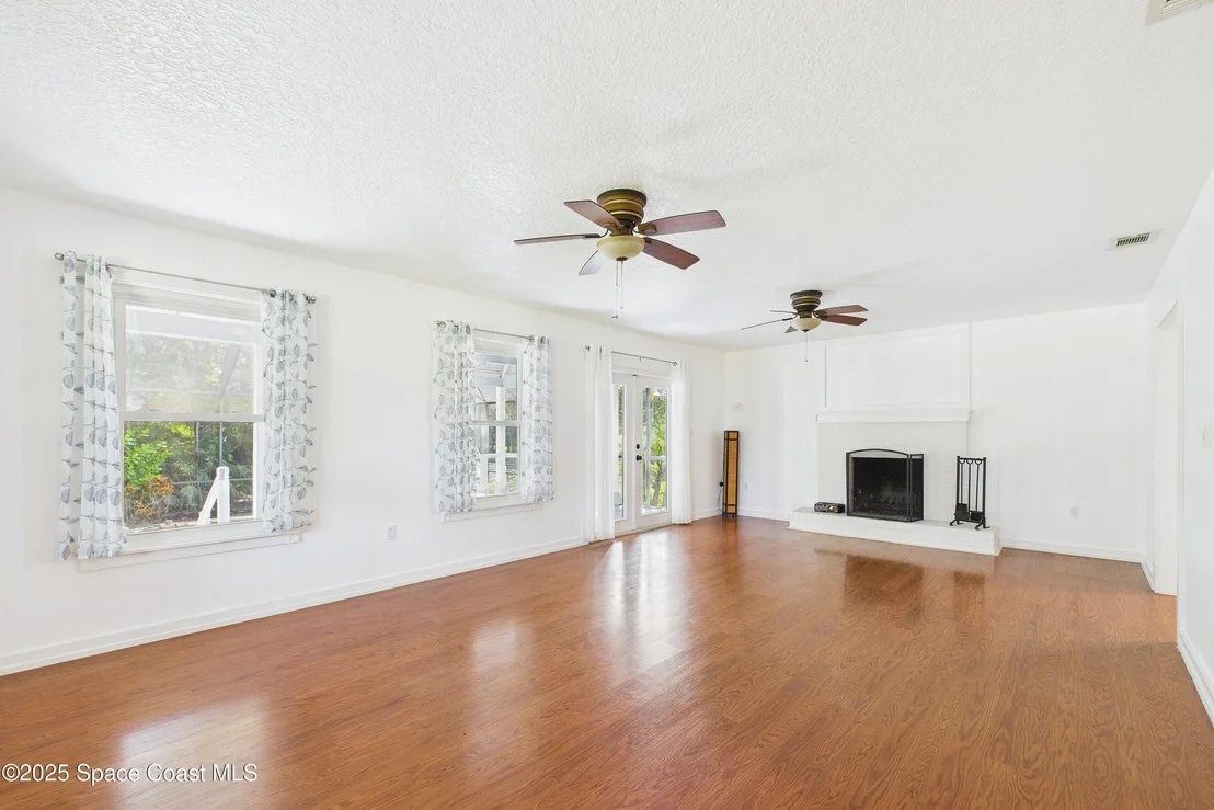 Photo of 3435 Huggins Drive