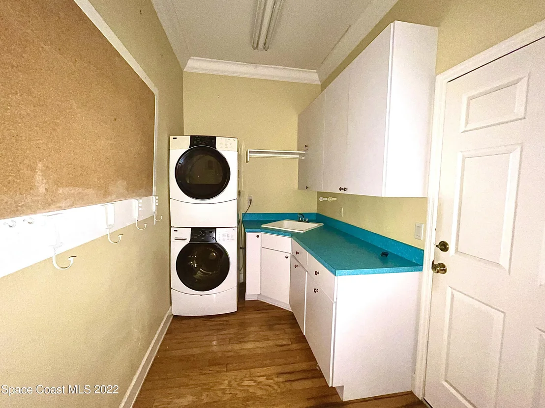 Photo of 202 Waterside Drive