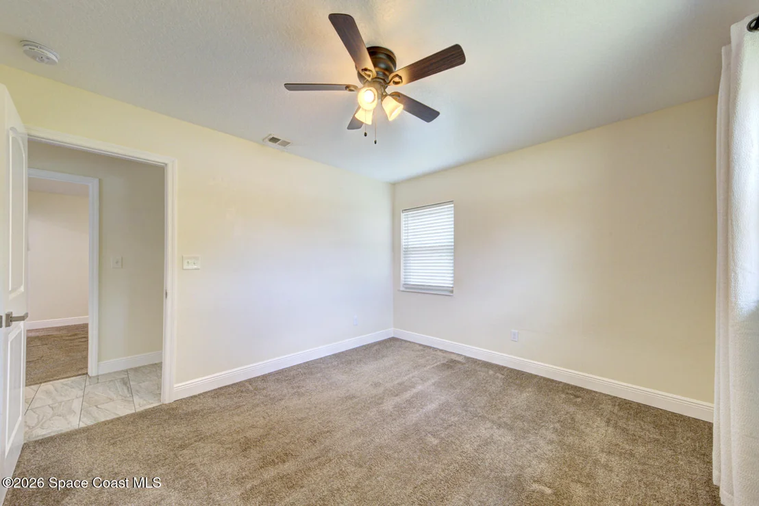 Photo of 452 Alice Drive
